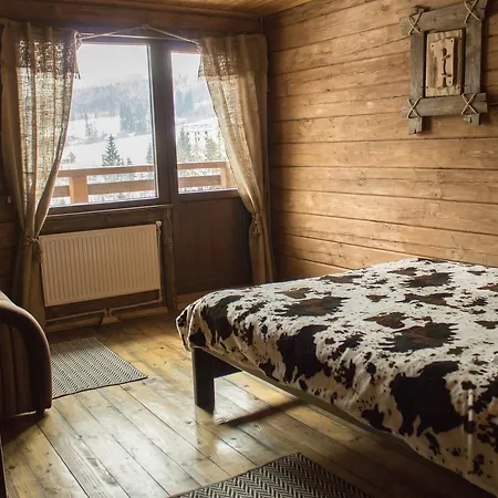 Eco House Μπούκοβελ